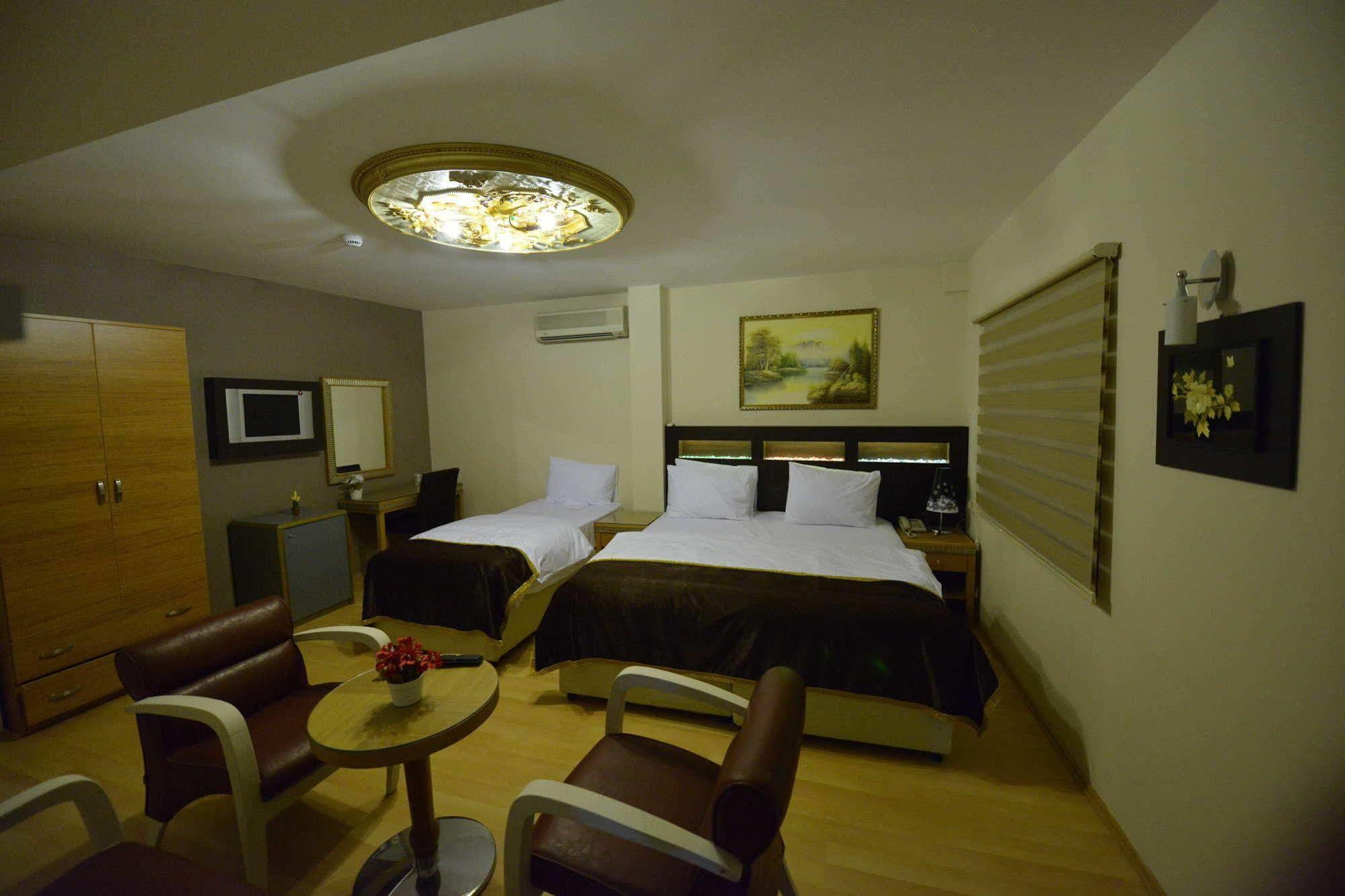 Otel Letter